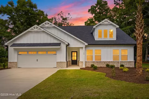 1760 Sandalwood Dr SW, Ocean Isle Beach, NC 28469