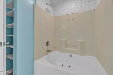 219 E Ivybridge Dr, Hubert, NC 28539 photo 23