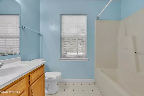 219 E Ivybridge Dr, Hubert, NC 28539 photo 28