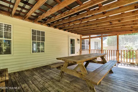 219 E Ivybridge Dr, Hubert, NC 28539 photo 36