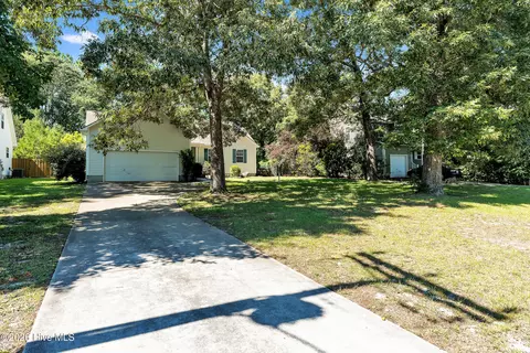 219 E Ivybridge Dr, Hubert, NC 28539 photo 43