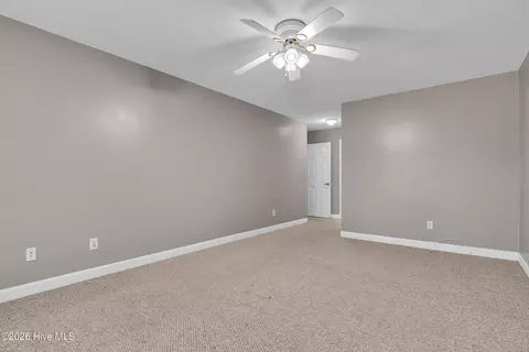 219 E Ivybridge Dr, Hubert, NC 28539 photo 26