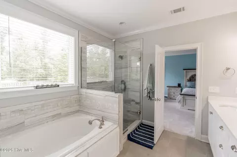 Bath - 530 Windermere St, Evans, GA 30809 photo 5 of 10