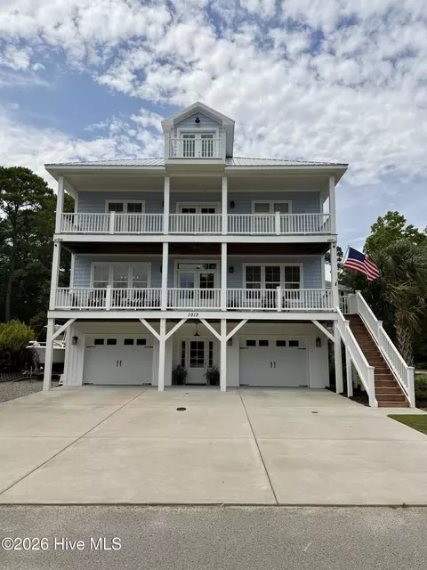 1013 Saltspray Ln, Wilmington, NC 28409