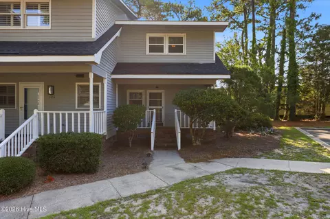 2029 Eastwood Rd #107, Wilmington, NC 28403