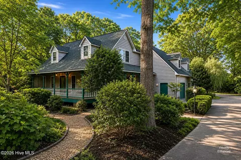 546 Deer Run Rd, New Bern, NC 28562