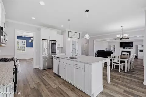 504 Aurora Pl, Hampstead, NC 28443 photo 24