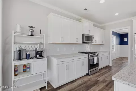 504 Aurora Pl, Hampstead, NC 28443 photo 23