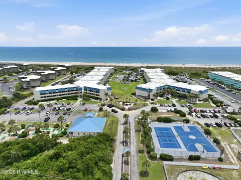 1904 E Ft Macon Rd #144, Atlantic Beach, NC 28512