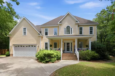 112 Sunburst Cir, Cedar Point, NC 28584