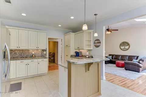 Kitchen - 309 Katie Ln, Mccormick, SC 29835 photo 6 of 7