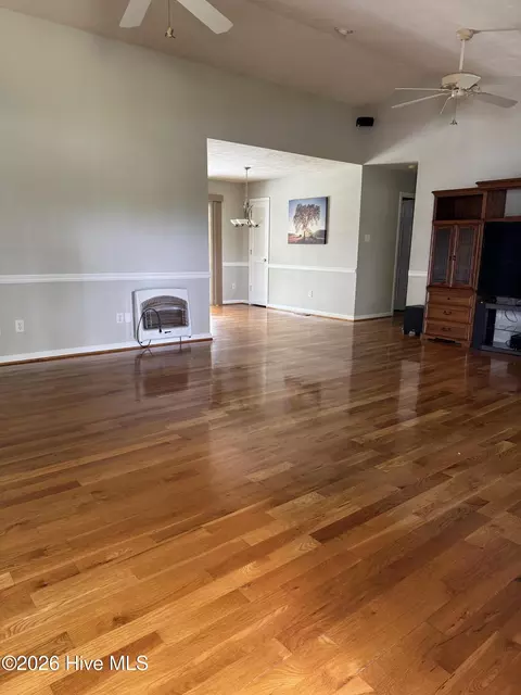1237 Airport Rd, Hamlet, NC 28345 photo 5