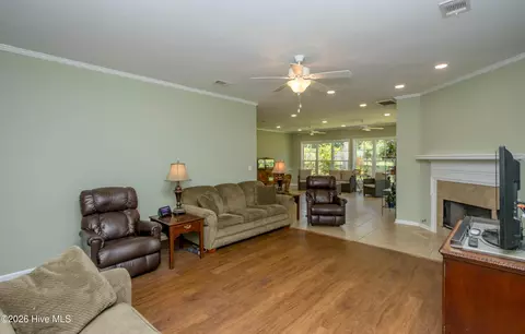 Living - 4121 Fox Brush Dr, Evans, GA 30809 photo 4 of 5