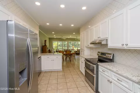 Kitchen - 4121 Fox Brush Dr, Evans, GA 30809 photo 2 of 8