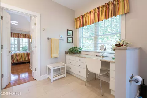 Bath - 46 Whitehaven Dr, Pinehurst, NC 28374 photo 4 of 11