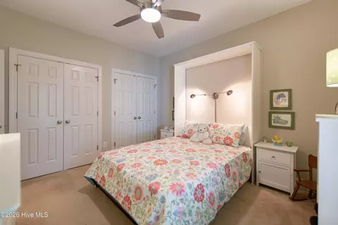 Bedroom - 46 Whitehaven Dr, Pinehurst, NC 28374 photo 11 of 16
