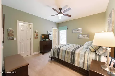 Bedroom - 46 Whitehaven Dr, Pinehurst, NC 28374 photo 14 of 16