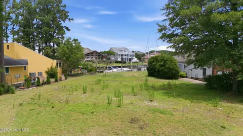 903 Salt Cay Ct, New Bern, NC 28560