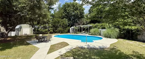 119 E Ivybridge Dr, Hubert, NC 28539 photo 4