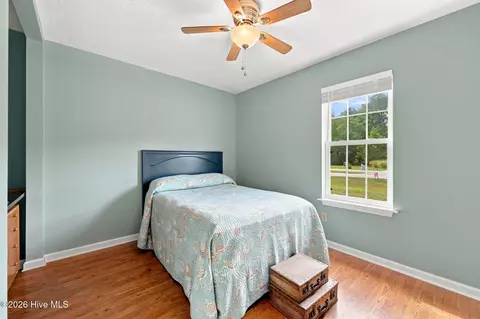 Bedroom - 119 E Ivybridge Dr, Hubert, NC 28539 photo 1 of 10