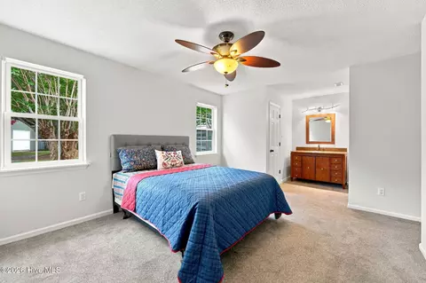 Bedroom - 119 E Ivybridge Dr, Hubert, NC 28539 photo 9 of 10