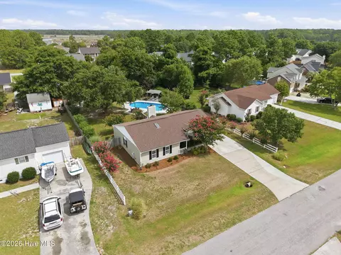 View/Area - 119 E Ivybridge Dr, Hubert, NC 28539 photo 1 of 13