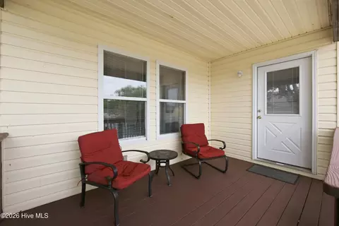 Exterior - 309 W Durham St, Kill Devil Hills, NC 27948 photo 3 of 13