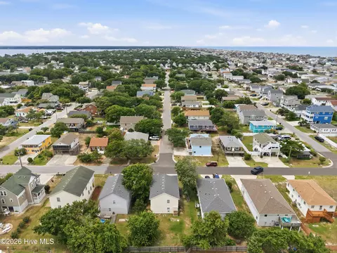 View/Area - 309 W Durham St, Kill Devil Hills, NC 27948 photo 7 of 12