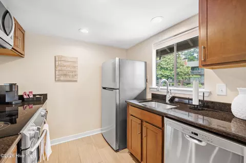 Kitchen - 250 Sugar Gum Ln # 237, Pinehurst, NC 28374 photo 5 of 5
