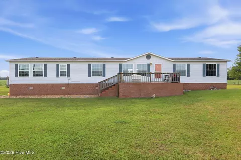 252 Heath Swamp Rd, Cove City, NC 28523