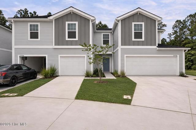 406 Flay Dr, Holly Ridge, NC 28445