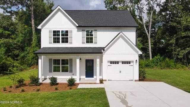 2106 Holly Dr, Wilmington, NC 28401