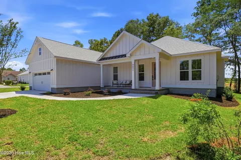 4892 Streamwood Cir, Shallotte, NC 28470