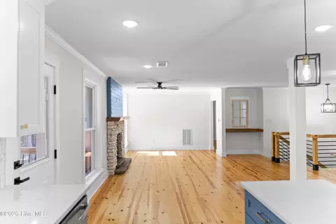 Living - 3428 Ray Owens Rd, Appling, GA 30802 photo 3 of 4
