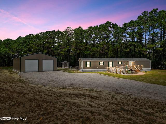 3246 Shell Point Rd SW, Shallotte, NC 28470