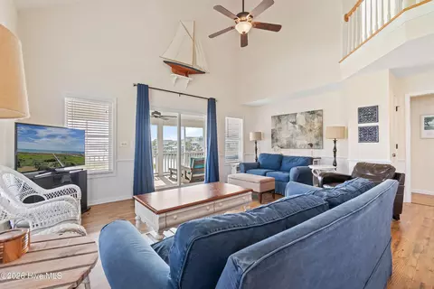 Living - 423 Cobia St, Sunset Beach, NC 28468 photo 3 of 4