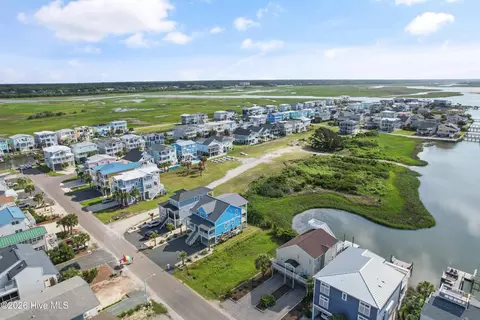 View/Area - 423 Cobia St, Sunset Beach, NC 28468 photo 13 of 15