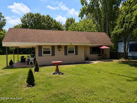 703 W Church St, Lewiston Woodville, NC 27849