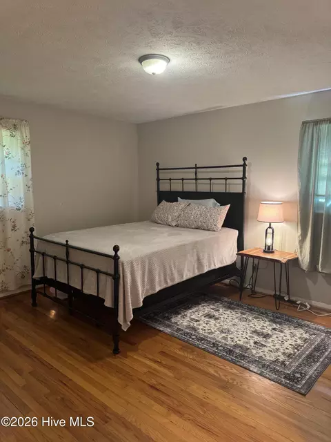 Bedroom - 201 Shaw Rd, Hamlet, NC 28345 photo 3 of 3