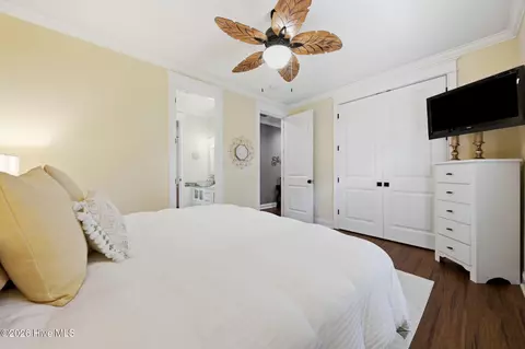 Bedroom - 23 Pinewild Dr, Pinehurst, NC 28374 photo 6 of 7