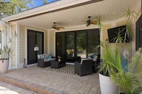 Exterior - 23 Pinewild Dr, Pinehurst, NC 28374 photo 11 of 14