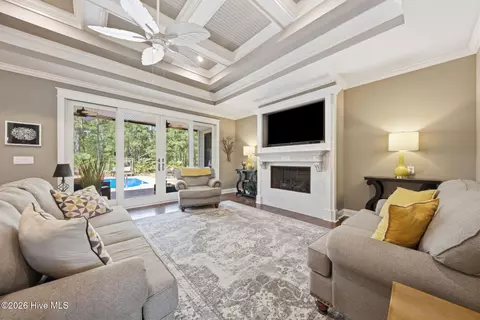 Living - 23 Pinewild Dr, Pinehurst, NC 28374 photo 2 of 3
