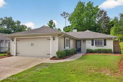 7112 Key Point Dr, Wilmington, NC 28405