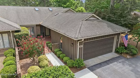 Exterior - 160 Fairway Dr, Pinehurst, NC 28374 photo 3 of 17