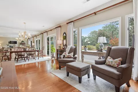 Dining - 160 Fairway Dr, Pinehurst, NC 28374 photo 2 of 5