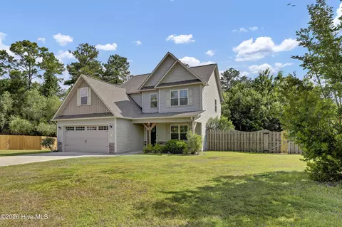 904 Gulf Chase Ct, Sneads Ferry, NC 28460