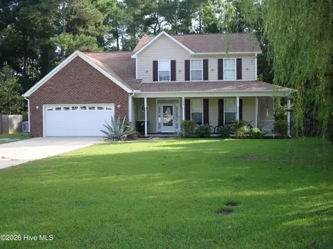 105 Forest Ln, Swansboro, NC 28584