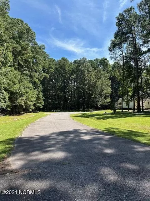 109 Chatooga Ct E, Hertford, NC 27944
