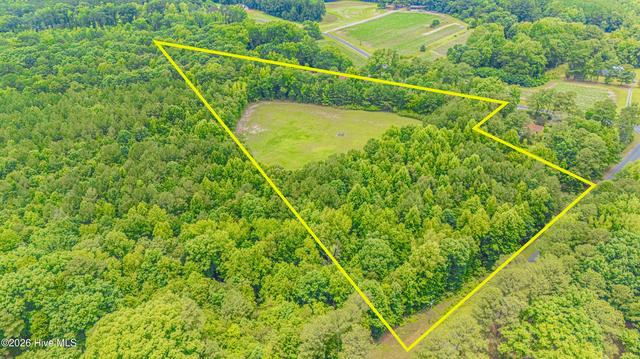 140 Hardy Rd, Carthage, NC 28327