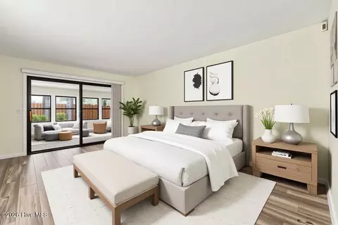 Bedroom - 1555 Longleaf Dr E, Pinehurst, NC 28374 photo 1 of 5